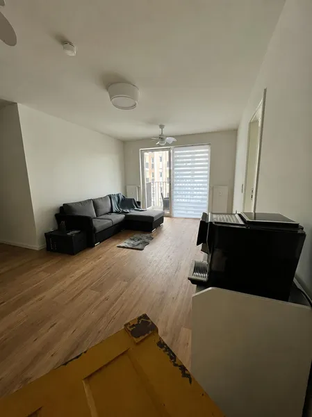 Lebendig wohnen: 3-Zimmer-Wohnung in Marchwitzastraße — photo 1